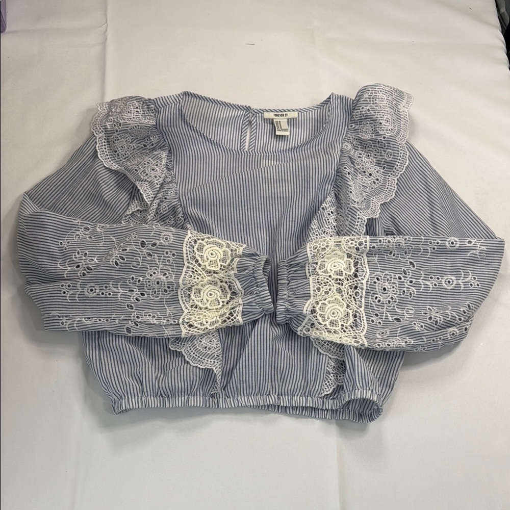 Forever 21 Blue Ruffled Blouse - Picture 4 of 5